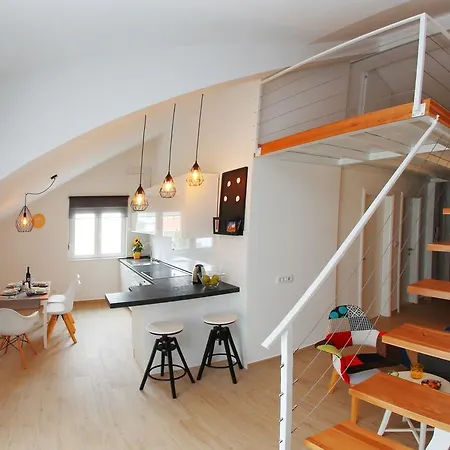 Nikolina Apartamento *