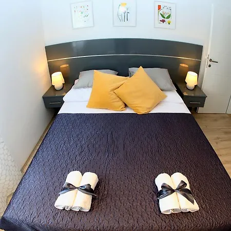 Nikolina 斯普利特