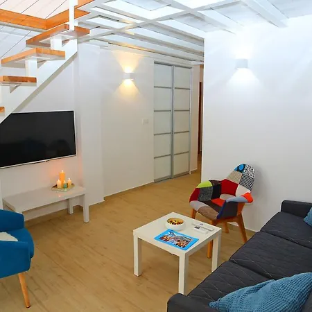 Apartment Nikolina